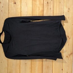 Lululemon long sleeve shirt (like new)